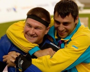 Янукович поздравил трех &quot;золотых&quot; паралимпийцев