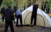 В Луганске чернобыльцы начали ставить палатки под облгосадминистрацией