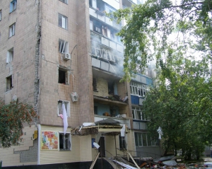 Азаров заплатить за ремонт зруйнованого вибухом будинку у Харкові