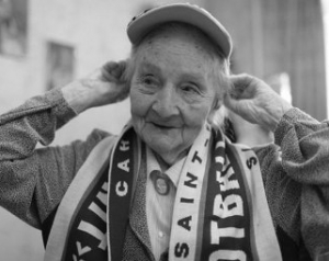 Найстарша вболівальниця &quot;Зеніту&quot; померла на 104-му році життя