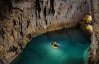 Британець зробив фото однієї з найглибших печер світу