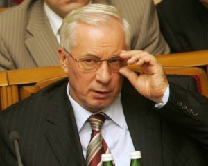 Азаров хоче, щоб підприємства скористались можливістю для модернізації, яку для них створює держава 