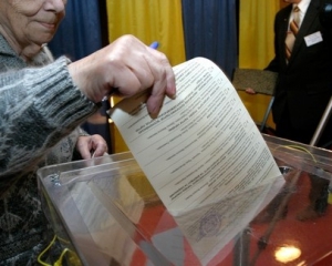 ЦВК дозволила змінювати місце голосування без зміни виборчої адреси лише в межах округу
