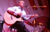 Экс-губернатор Винницкой области пел под гитару на Винницком джаз-фестивале