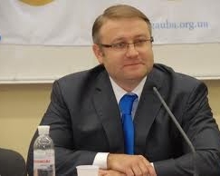 В Україні складна система сплати податків - експерт