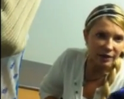 Тимошенко в видеообращении призвала людей сбросить на выборах мафию