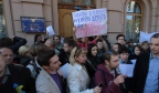 Журналисты празднуют победу над "клеветой" под Верховной Радой