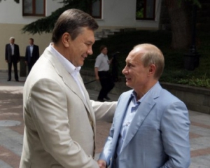 Янукович поздравил &quot;дальновидного политика и мудрого руководителя&quot; Путина с 60-летием