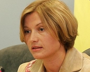 Геращенко: Після критики гомофобського закону почала отримувати телефонні погрози