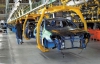 Виробництво автомобілів в Україні за рік впало на 37%
