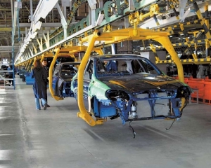 Производство автомобилей в Украине за год упало на 37%