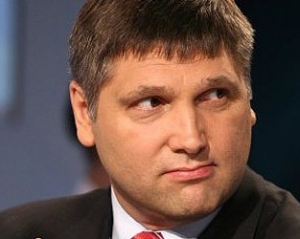 Партія регіонів не проводитиме другий з&#039;їзд до виборів - Мірошниченко