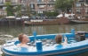 Голландець створив перший у світі човен-ванну
