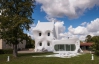 У Франції збудували "будиночок привида Каспера"