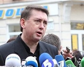 Мельниченко подал в суд на Турчинова