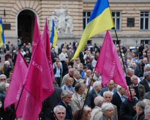 Украинская платформа &quot;Собор&quot; снимается с выборов в пользу оппозиционных сил