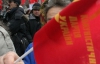 Комуністи в Києві стратили фігури Бандери й Шухевича та й розійшлися