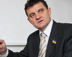 "Бютівець" Ганущак розповів, через що поступився округом "ударівцю"