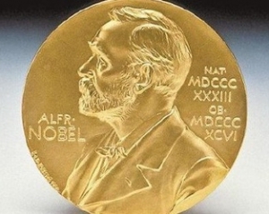 Нобеля з економіки дали за теорію стабільних вкладів