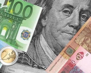 Курс долара знову підскочив до 8,16 гривні