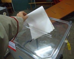 Некоторые политики слишком &quot;творчески&quot; применяют закон о выборах - Мирошниченко