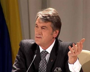 Ющенко подсчитал, какую после себя &quot;дыру&quot; оставила Тимошенко