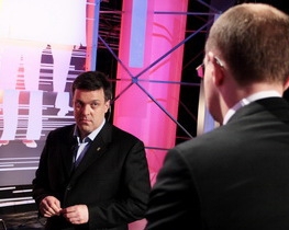Тягнибок назвал Кличко разочарованием, но Яценюк все еще его ждет