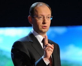 Яценюк запевнив, що уряд створювати не збирається, а про "прем'єра Соболєва" його не так зрозуміли