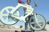 Винахідник змайстрував екологічний велосипед із картону