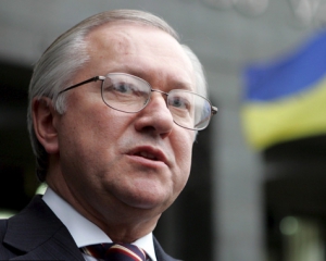 Тарасюк: "Ми повинні перемогти, щоб звільнити Тимошенко та Луценка"