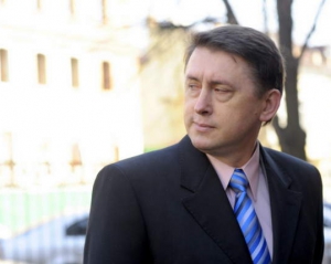 Мельниченко може знову покинути Україну