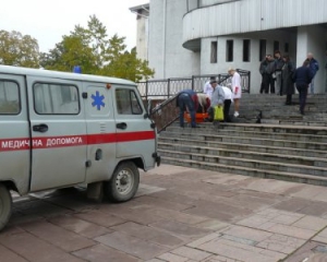 На Черкащині член виборчої комісії померла на дільниці