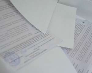 В Мариуполе подписывали протоколы задолго до окончания голосования
