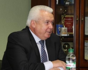 Логіка "регіонала": "Свобода" проходить до Ради - значить адмінресурсу не було