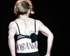 Мадонну освистали на концерте за поддержку Обамы