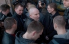 Вокруг ОИК Ильенко собралось полсотни молодых парней Гереги