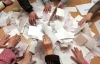 На окрузі Левченка-Пилипишина рахувати голоси можуть ще дві доби