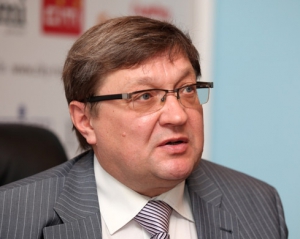 Азаров сохранит кресло премьера, а Порошенко могут погнать уже через несколько дней - экс-министр
