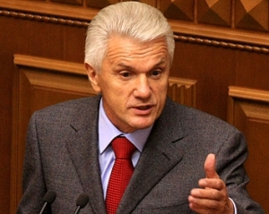 Литвин пошкодував Тимошенко, бо тепер її забудуть