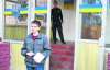 На виборчій дільниці у Донецьку довкидали бюлетені