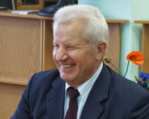 "Три недели - никакой реакции нет": Мороз подал иск о фальсификациях на его округе