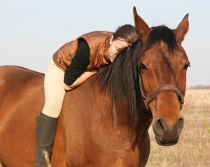 У коней есть милосердие: они чувствуют больного ребенка