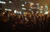 Возле ЦИК "Беркут" окружил митингующих