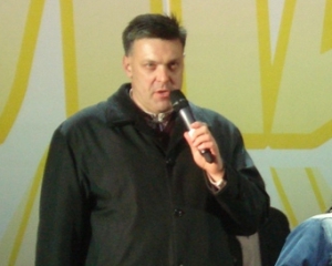 Фесенко: Через зростання рейтингу Тягнибока з&#039;являється шанс у Януковича у 2015-му