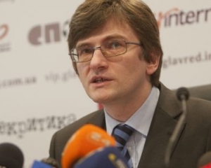 На округах, де оброблені не всі протоколи підрахунок ведеться ненормально - Магера
