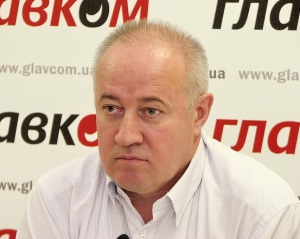 Кандидаты от гражданского общества могут побеждать "денежные мешки" - политолог