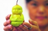 Груші у формі Будди продають по 58 гривень