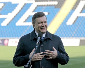 &quot;Україна пишається Вами&quot; - Янукович привітав Володимира Кличка з перемогою