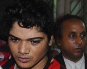 Индийскую спортсменку признали мужчиной и обвинили в изнасиловании