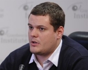 У "Свободі" переконані, що Азарова можуть скинути з прем'єрського крісла